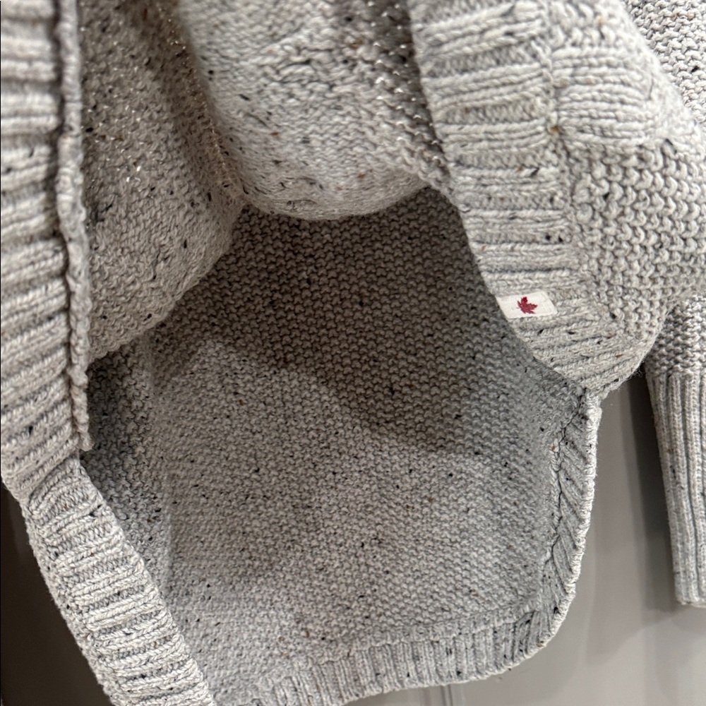 Elegant Heather Gray Cable Knit Turtleneck Sweater - Picture 5 of 10